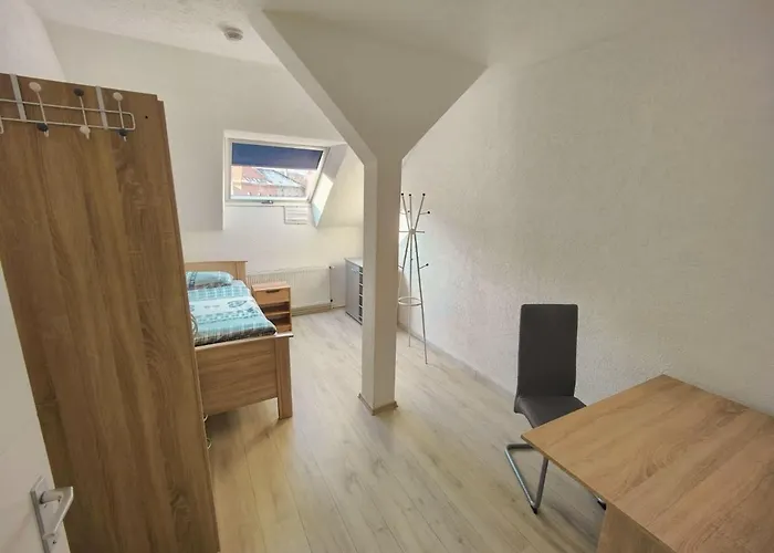 Komfortable & Ruhige In Fuer Arbeiter & Urlauber Apartmán Merseburg