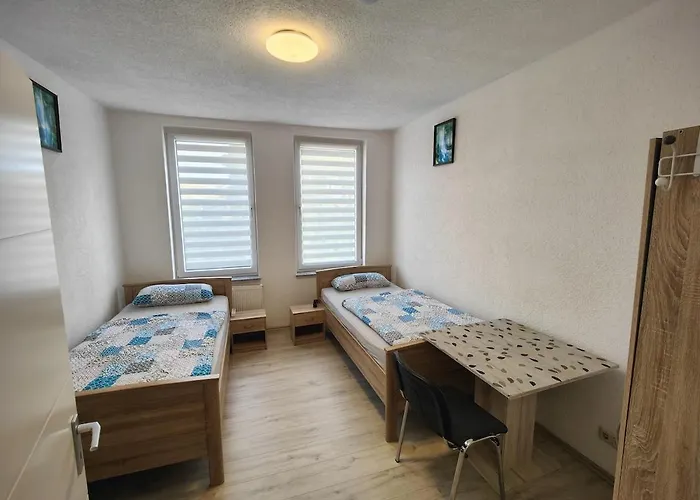 Komfortable & Ruhige In Fuer Arbeiter & Urlauber Merseburg